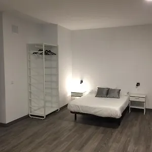 Appartement And Kitchen