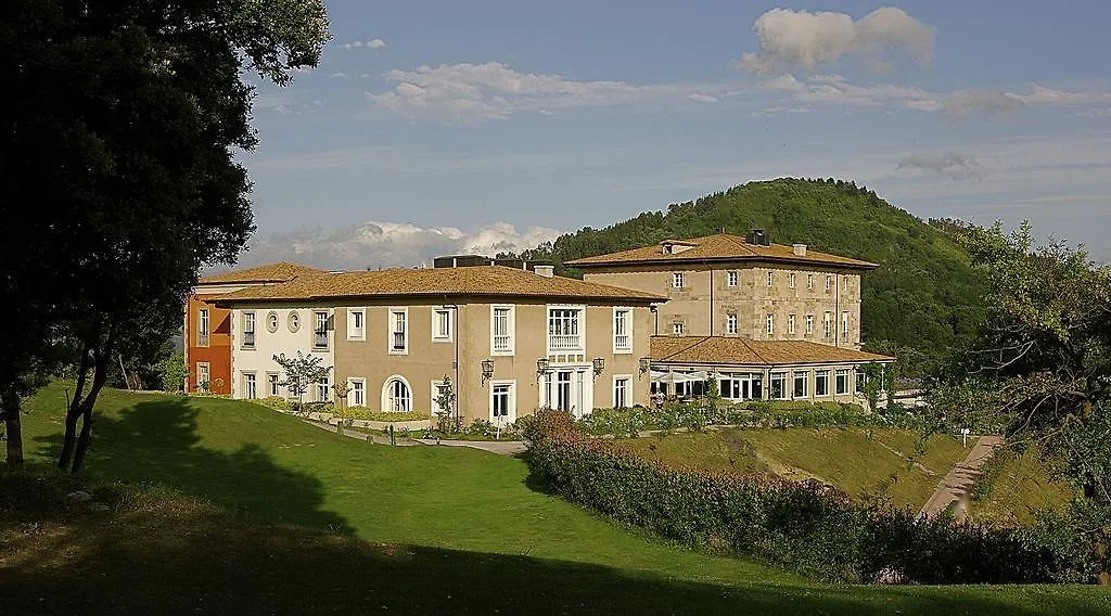 Hotel Palacio Urgoiti Mungia 4*,